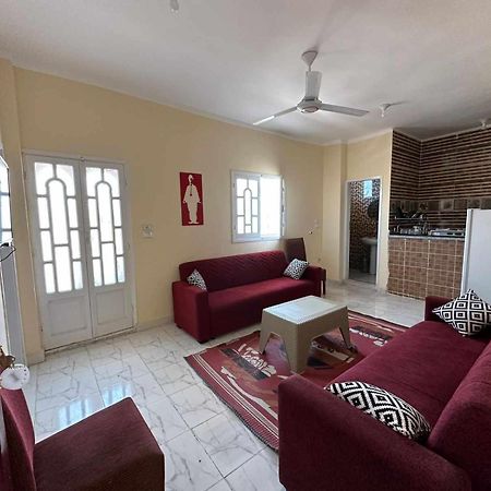Skylen Hostel Hurghada Eksteriør billede
