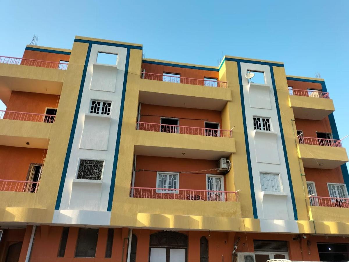 Skylen Hostel Hurghada Eksteriør billede
